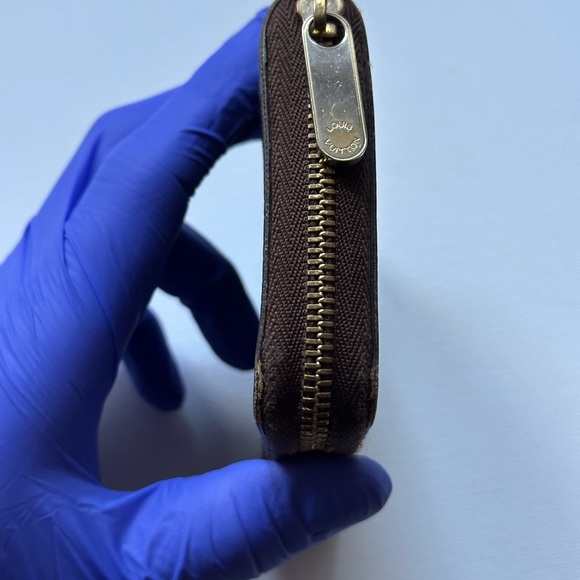 Louis Vuitton Zippy Coin Purse - Picture 4 of 15